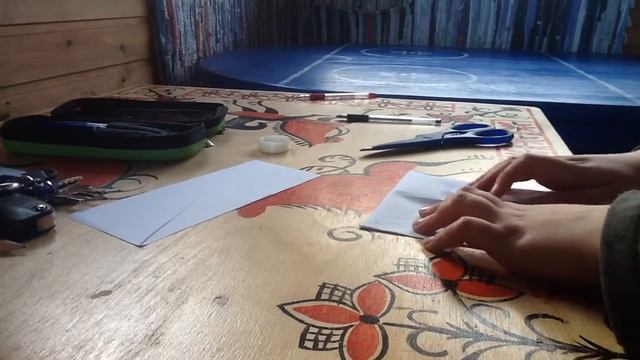 Как сделать птицу из оригами.