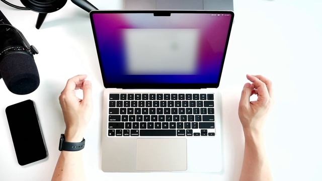 M2 MacBook Air （CPU 8, GPU 10, RAM 24GB, SSD 2TB） 開封