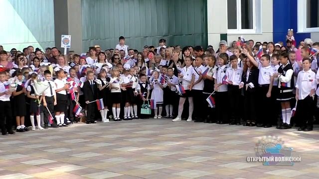 У школьников начался учебный год