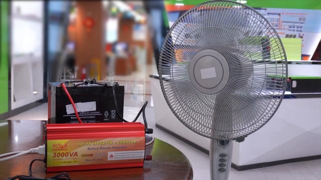 Sunchonglic Factory Solar Modified Power Inverter 12V 220V 3000VA Loading 400W Bulbs Test (FS-3000C