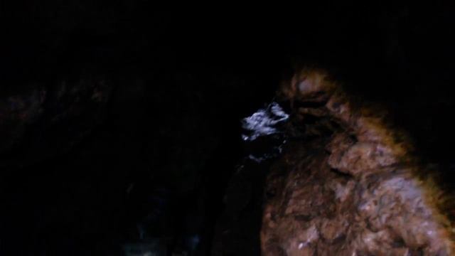 Пещера где-то на Урале(1)