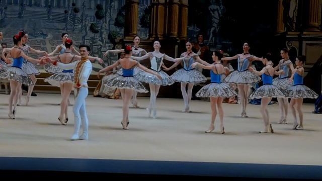 Ekaterina Krysanova And Vladislav Lantratov In Ballet Grand Pas From The Ballet Paquita