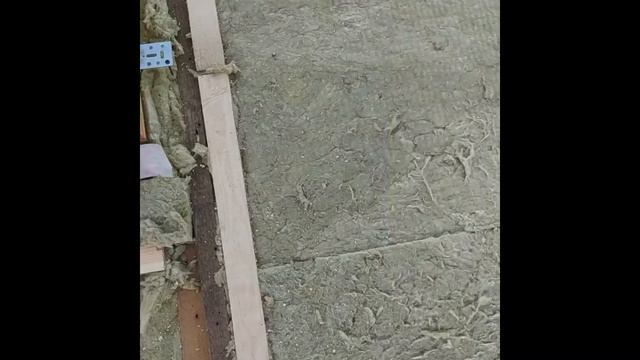 Переделка двухскатной кровли с утеплением в Московской области