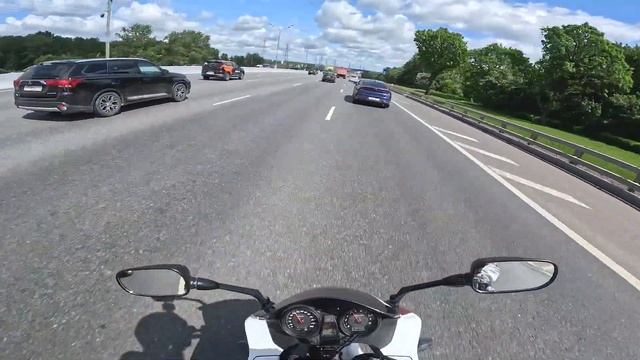 Автомобильная атака на трассе