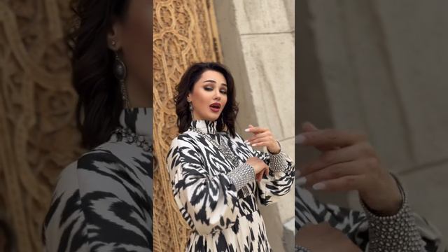 Lola - Xorazmni Qayroqingdan Aylonay | Поверните мой Хорезм оттуда, где вы находитесь (Premyera)