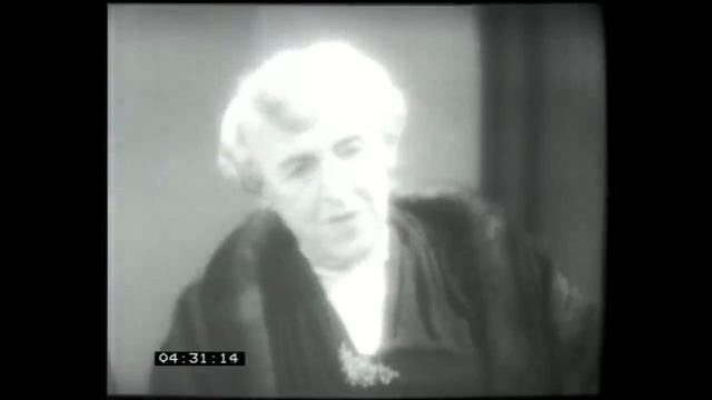 Titanic Archive - 1957 Interviews