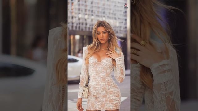 Cindy Prado - Wiki/bio And Fashion Trends - Young And Beautiful Supermodels