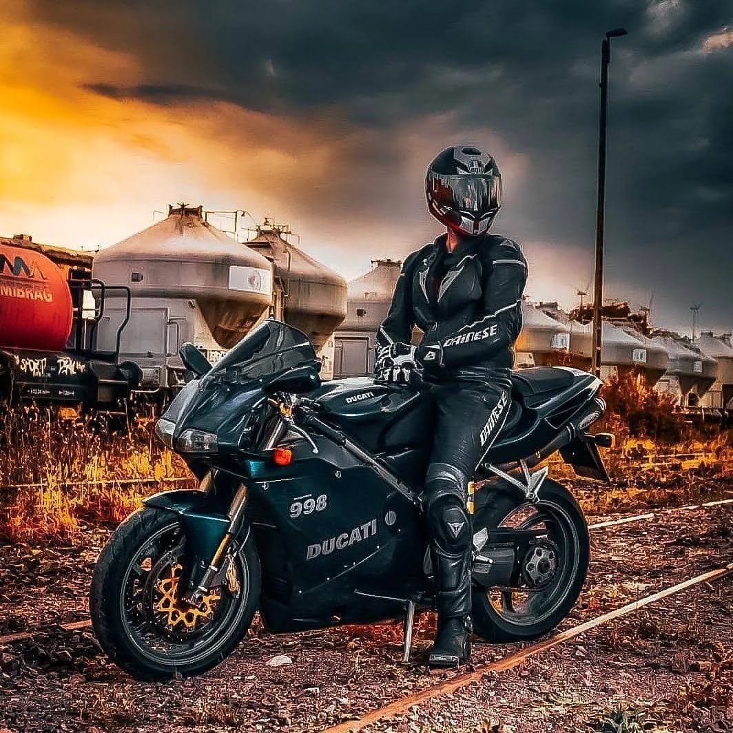 Чистка мотошлема CoxCF