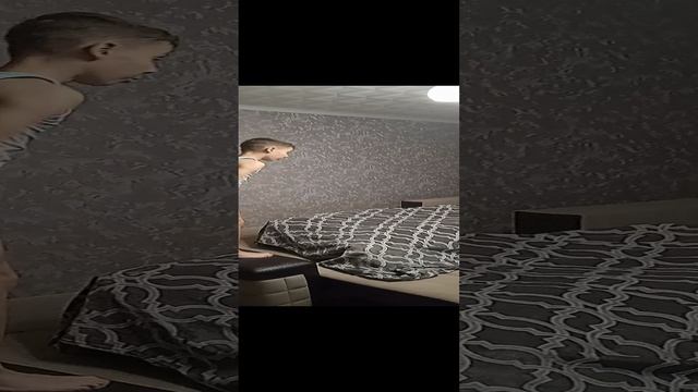 VID_20220915_184947.mp4