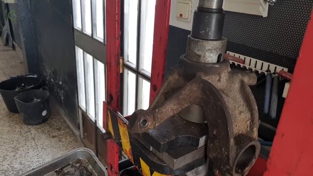 Removal and replacement of left hand front wheel bearing and drive shaft. Citroen C15