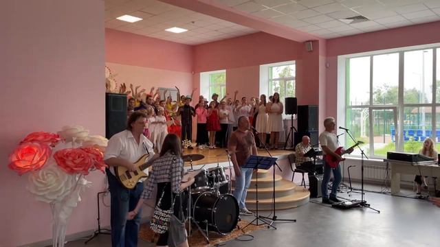 #мариуполь МЫ ЖЕЛАЕМ СЧАСТЬЯ ВАМ