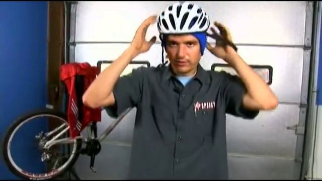 How To Buy Cyclist Clothing : Dressing For Rain & Cold Weather Elements