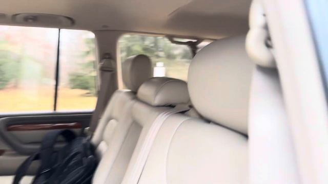 ￼Now here is a stunning Lexus LX 470 now for sale