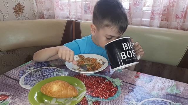 ПЛОВ ИЗ ПЕРЛОВКИ С ИНДЕЙКОЙ!!! КРУАСАН С АБРИКОСОМ!!! МУКБАНГ!!! АСМР!!!