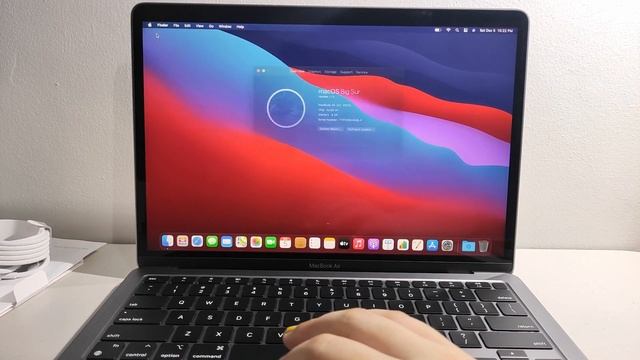 Macbook Air M1 Unboxing + Accessories ?