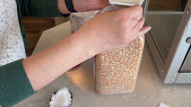 AMAZING Antique Style Popcorn Machine 8oz Kettle - Unboxing & Review