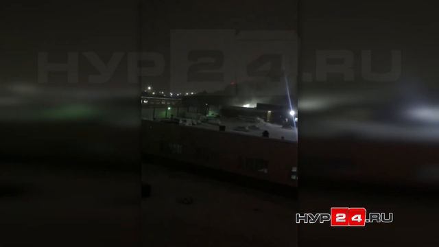 Пожар в автосервисе Нового Уренгоя