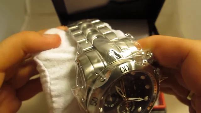 Обзор мужских наручных часов Invicta Reserve Venom Chronograph 1539