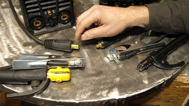 Cheap HF Vs Expensive Esab Welder Comparison:  Deep Dive