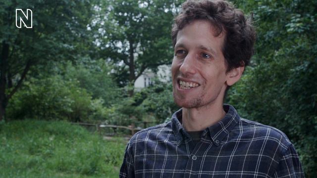 Is A Strawberry A Berry? | Natural History Museum