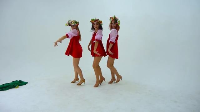 Под юбкой, Шоу-балет Бурлеск