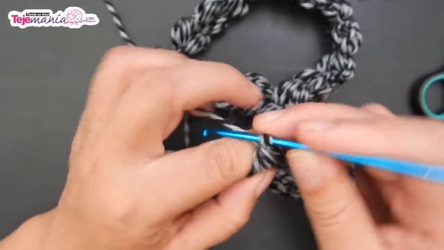 Comó Tejer Un Cuello Infinito / Punto Avellana / Cusqueñita