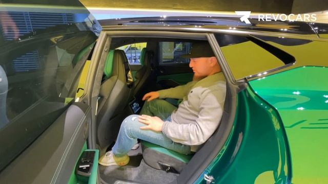 ОБЗОР LOTUS ELETRE 900 лс, разгон до 100 за 2.9 сек. | Полное уничтожение Lamborghini URUS #eletre