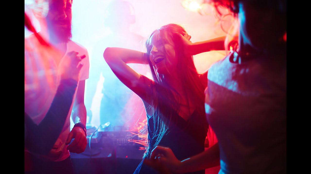 Приложение для прослушивания музыки ВК без интернета. Приложение Moosic