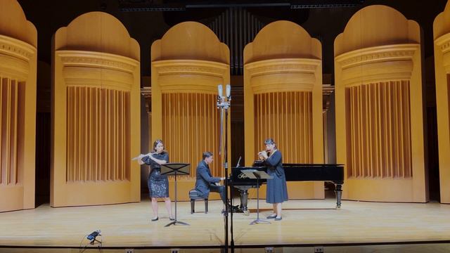 Duo Flautas Frescas Perform Perfect Storm By Daniel Dorff