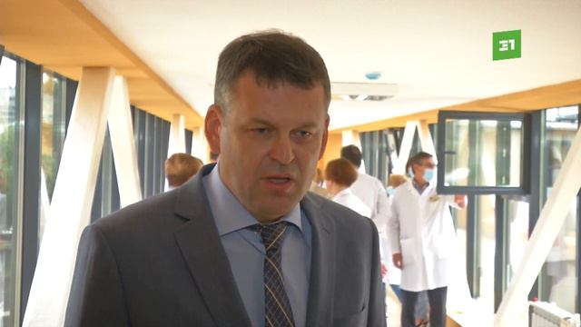 Когда счет идет на секунды. В восьмой городской больнице открыли теплый переход между зданиями