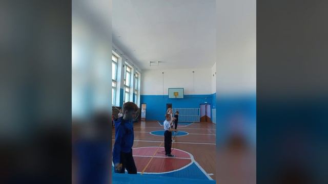 Ну что начнем мы с малого, а именно с моей будущей профессии.