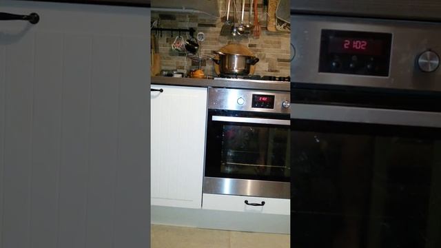 Настя рассказывает сказку Лиса и Заяц