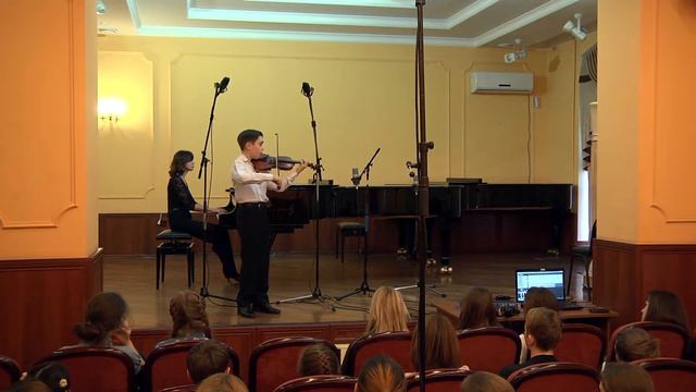 Крейслер. Прелюдия и Аллегро в стиле Пуньяни. Р. Шевелев (скрипка)