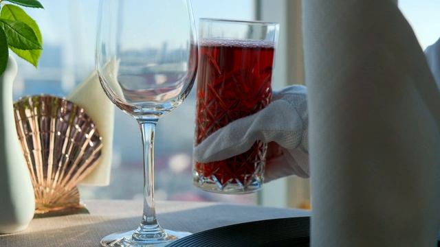 Пригласите даму в ресторан ??