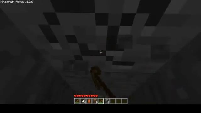 МАЙНКРАФТ 1.2.6 АЛЬФА но версия становится то меньше, то больше