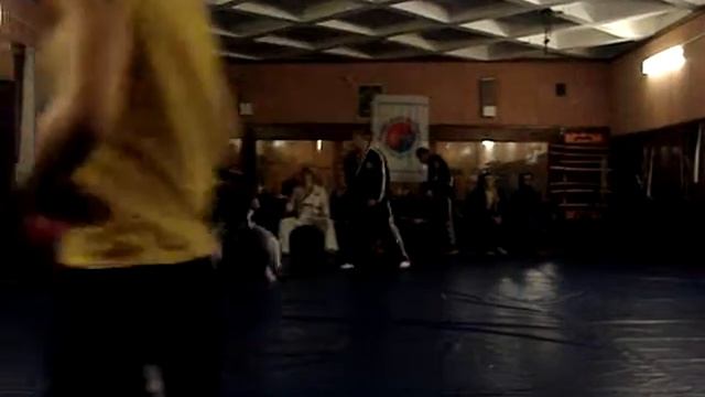 Hapkido Клубный турнирчик 2007_01_20 - Виктор VS Me