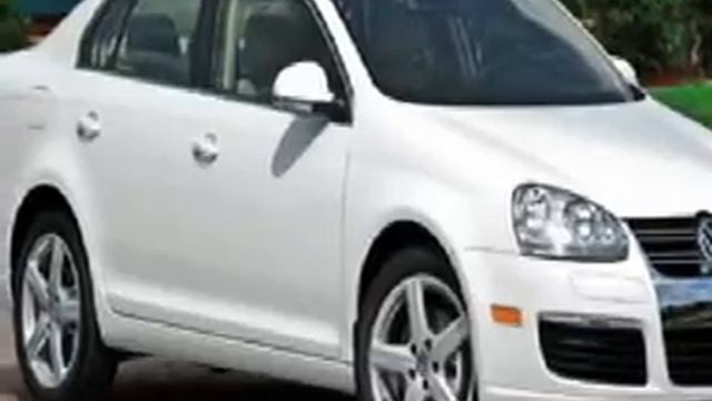 2010 VOLKSWAGEN JETTA SEDAN