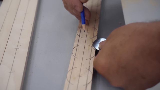 Making Vertical Blinds With Exposed Mechanical Linkage - Woodworking