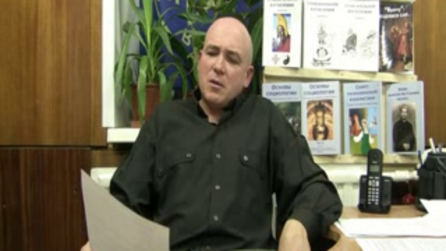 ТРИ СЦЕНАРИЯ И НЕНАРОДНЫЕ ТУСОВКИ