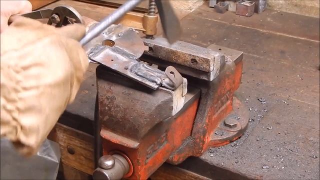 Welding With The Usewell ARC-250 Inverter Stick Welder