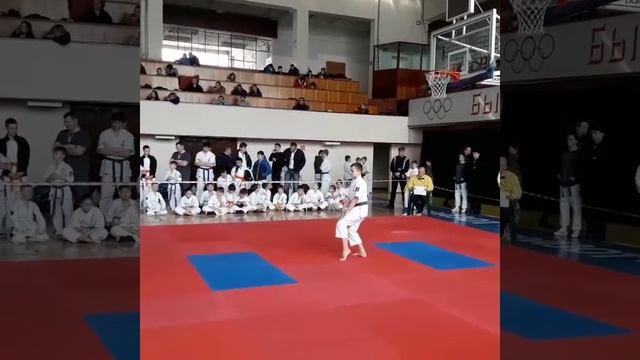 Пинан Соно Ни соревнования.