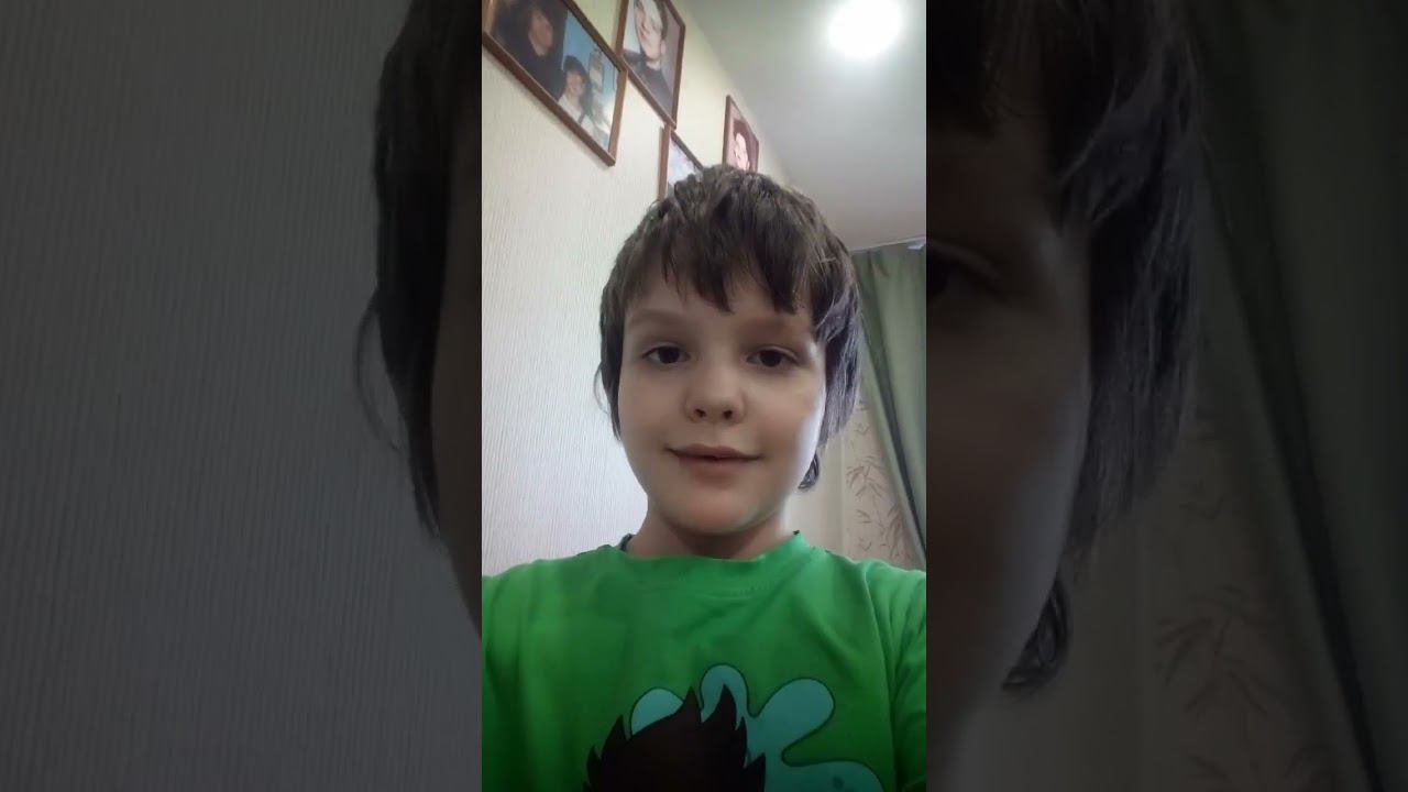 рубаль дал?