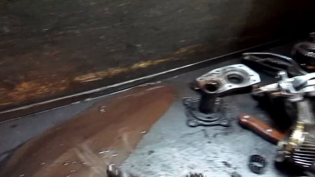 мерседес 124 хруст при включении 1ой передачи!