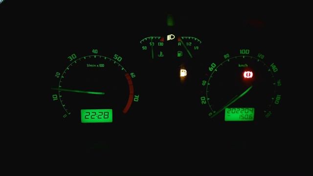 ГБО 4  Зачем паять, а не скручивать провода на разрыве форсунок.