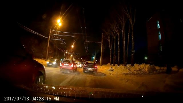 Street Storm CVR-N8520W Ночь Город - Основная камера