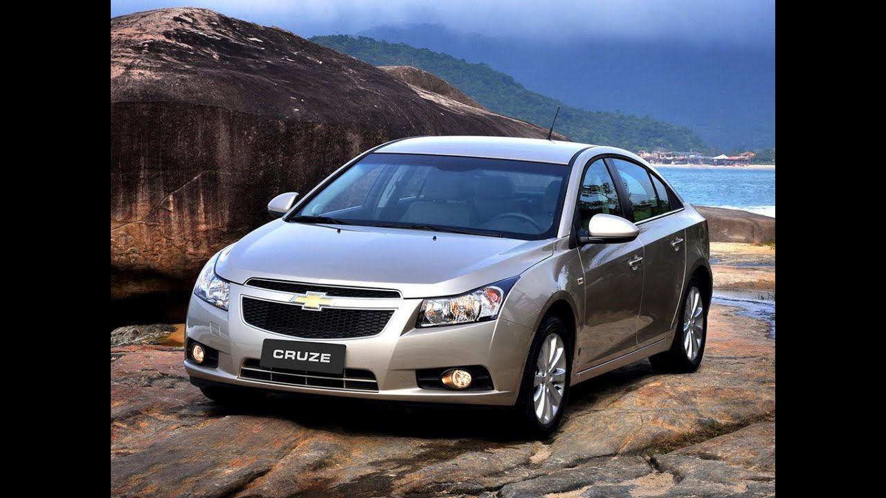 Chevrolet Cruze. Вода под пассажирским сидением. Устраняем.