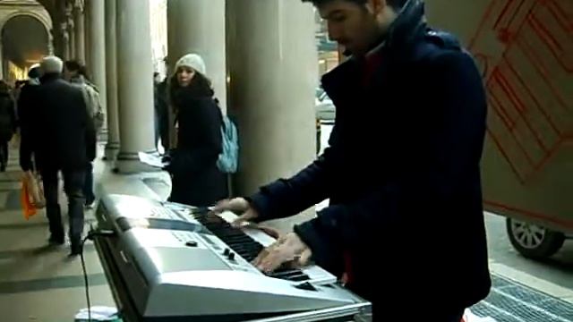 Alberto Cipolla  @(1)Festa Della Musica Torino 23 Dic 2012