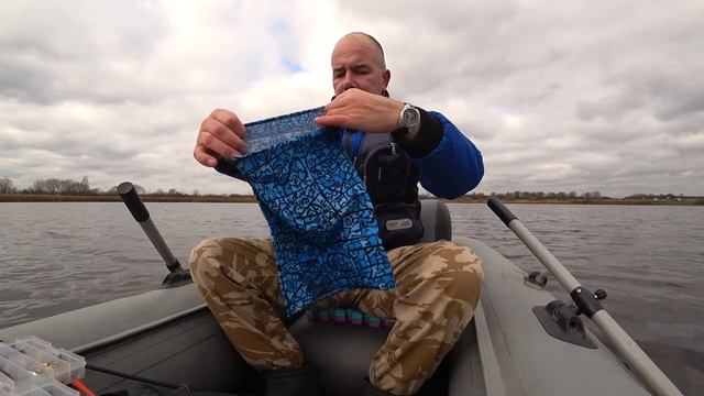 Окунь . Твистер спас рыбалку .