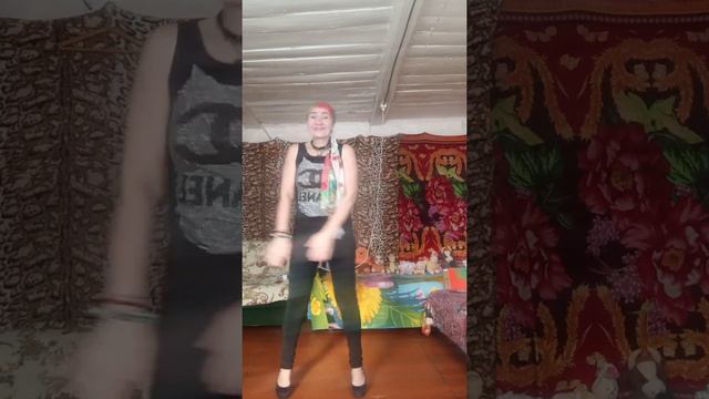 чай; кофе; потанцуем))