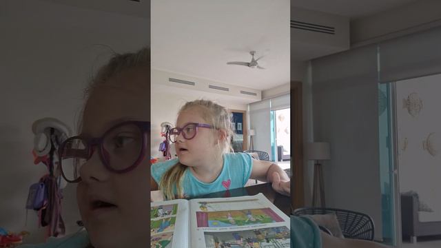 Взрослые и дети. Мужчины и женщины. Учимся различать по полу и возрасту.